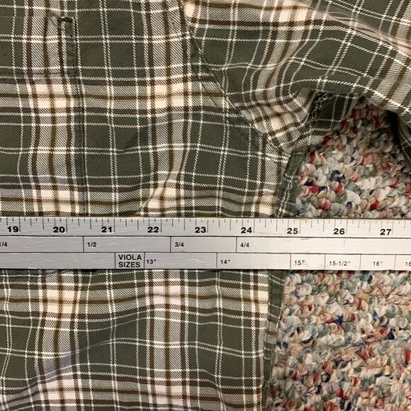 Eddie Bauer Favorite Ivory Green Plaid LS Relaxed Fit Flannel Shirt Size LTall - Picture 6 of 8